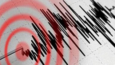 Balıkesir'de peş peşe gelen depremler korkuttu