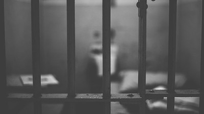 'Cezaevinde ailelerin getirdiği çamaşırlara el konuluyor' iddiası