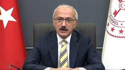 Hazine ve Maliye Bakanı Elvan: Yılın ilk yarısını yüzde 14.3'lük büyüme ile kapattık