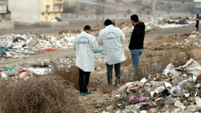 Hurdaların arasına bırakılan çantanın içinden çıkan şey dehşete düşürdü