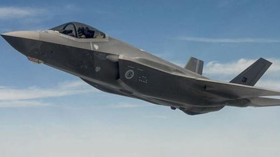 İngiltere'ye ait bir F-35 uçağı Akdeniz'e düştü