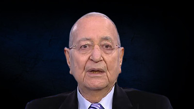 'Kenan Evren’in çocuğu olduğu için atıp tutuyor'