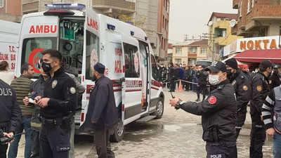 Kocaeli'de lodos sebebiyle inşaat iskelesi çöktü: 8 yaralı