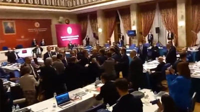 MHP'li ve HDP'li vekiller arasında Demirtaş kavgası