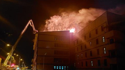 Rize'de yurtta yangın, öğrenciler tahliye edildi