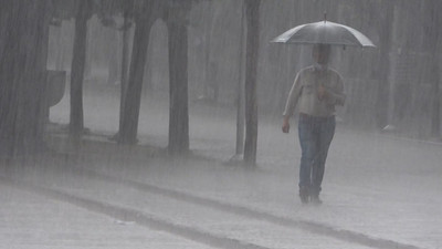 Sağanak yağış geliyor! Meteoroloji o illeri uyardı
