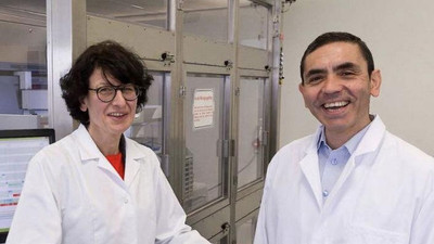 Uğur Şahin'den yeni müjde: Kanserin de aşısını buldu