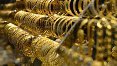 Altın fiyatları da uçuşa geçti