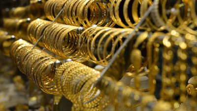 Altın fiyatları uçuşa geçti