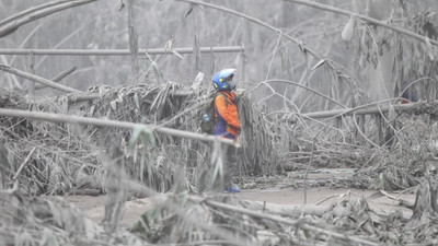 Endonezya'daki patlamada bilanço ağırlaşıyor
