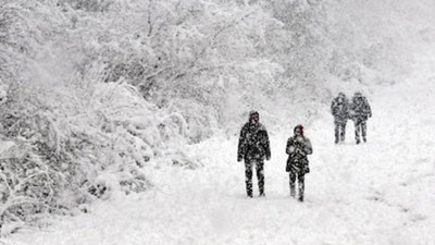 Kar yağışının etkili olduğu 3 ilde ve 26 ilçede eğitime 1 günlük ara verildi