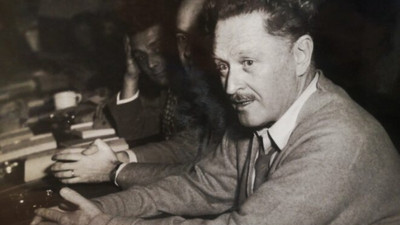 Nazım Hikmet'in daha önce görülmemiş fotoğrafları ortaya çıktı