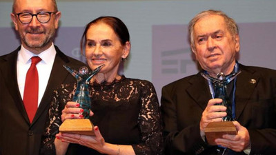 Nur Sürer, Sinema Onur Ödülü'nü Ali İsmail Korkmaz'a adadı