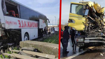 Sakarya TEM Otoyolu'nda kaza: Çok sayıda yaralı var