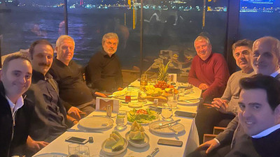 Şike kumpasından beraat eden Aziz Yıldırım, kararı boğazda kutladı