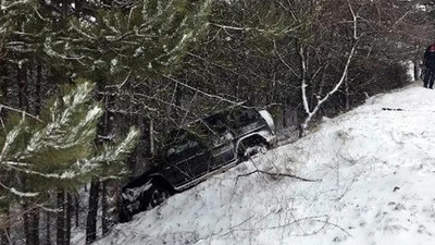 Acun Ilıcalı'nın kızlarını taşıyan cip kaza yaptı