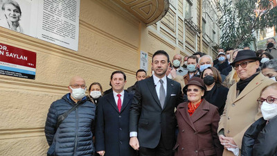 AKP'liler 'Türkan Saylan'ın ismini hiçbir yere vermeyeceğiz' demişti: O tabela asıldı