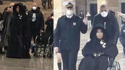 Anıtkabir'deki 'şemsiye' skandalında yeni kriz