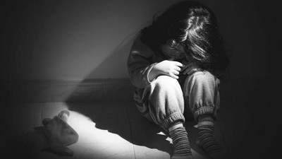 Anne şikayet etmişti... Küçük kızına istismarda bulunan 'baba'nın cezası belli oldu