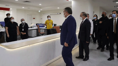 Bakan Koca'dan hastane ziyareti 