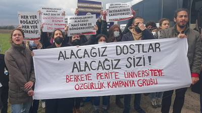 Boğaziçili öğrenciler tutuklu arkadaşları Berke ve Perit için Silivri'den seslendi