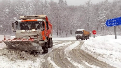 Bolu Dağı geçişi tüm araçlar için trafiğe kapatıldı