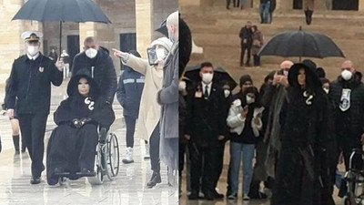 Bülent Ersoy'a Anıtkabir'de şemsiye tutan komutan görevden alındı... Bülent Ersoy'dan açıklama geldi