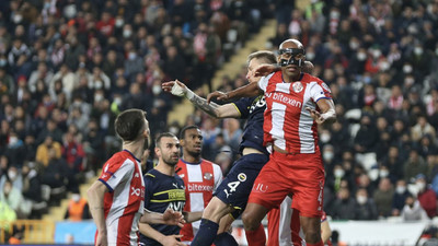 Fenerbahçe Antalya'dan beraberlikle dönüyor