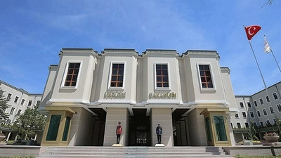 İçişleri Bakanlığı'ndan 'zikir çeken rütbeliler' açıklaması 