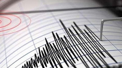 İzmir'de korkutan deprem