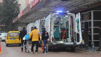 Kaçak geçiş yapmaya çalışırken mayına bastılar