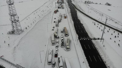 Kuzey Marmara Otoyolu'nda TIR kuyruğu