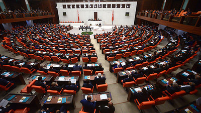 MEB tüm okullara bildirdi: Organizasyonu üstlenen vakıf tartışma konusu oldu