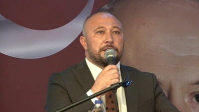 MHP'de sürpriz görevden alma