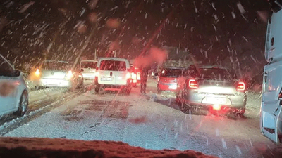 Samsun-Ankara karayolunda zincirleme kaza: 13 araç birbirine girdi 