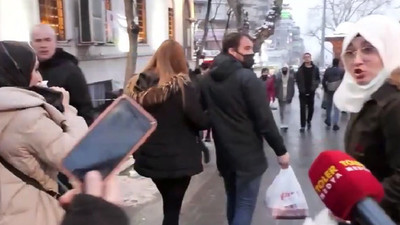 Sokak röportajında gerilim yükseldi: Çileden çıkaran 'telefon' sorusu