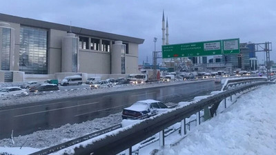 Vali Yerlikaya duyurdu: İstanbul'a giriş çıkış yasağı kalktı