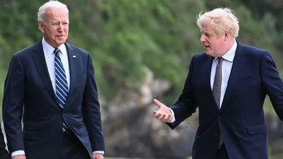 Biden ve Johnson'dan art arda açıklamalar: Rusya'ya yaptırım üstüne yaptırım