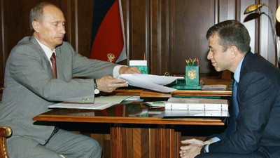 Chelsea'nin sahibi Rus milyardere İngiltere'ye giriş yasağı