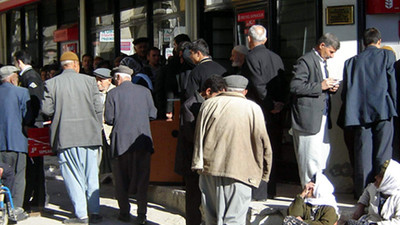 Emekli ikramiyelerinin artış oranı için dikkat çeken tahmin: Ramazan Bayramı’nda...