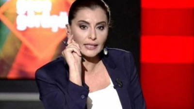 Hande Fırat, canlı yayında yaptığı hareketle sosyal medyanın gündemine oturdu