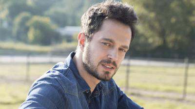 Murat Boz elektrik ve doğalgaz zammına isyan etti