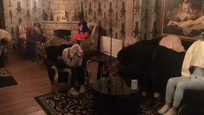 Van'daki fuhuş operasyonunda bir polis tutuklandı