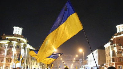 Zelenskiy'in OHAL teklifi Ukrayna Parlamentosu'ndan geçti