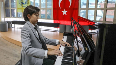 Bucalı küçük piyanist başarıya doymuyor
