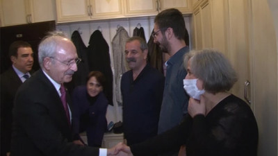 CHP lideri Kılıçdaroğlu, 12 Eylül mağdurunu evinde ziyaret etti