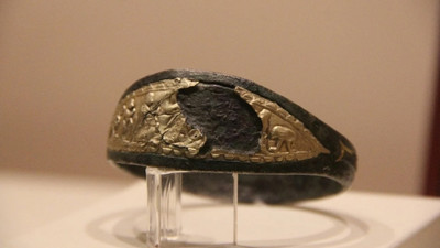 Çorum’da tarla sürerken bulunan tarihi esere paha biçilemiyor 