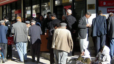 Emeklilere bayram ikramiyesi ne kadar olacak? Yatırılma tarihi belli oldu