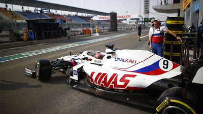 Formula 1'de Rus pilotun sözleşmesi feshedildi 