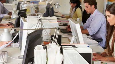 Güven endeksi düşmeye devam ediyor